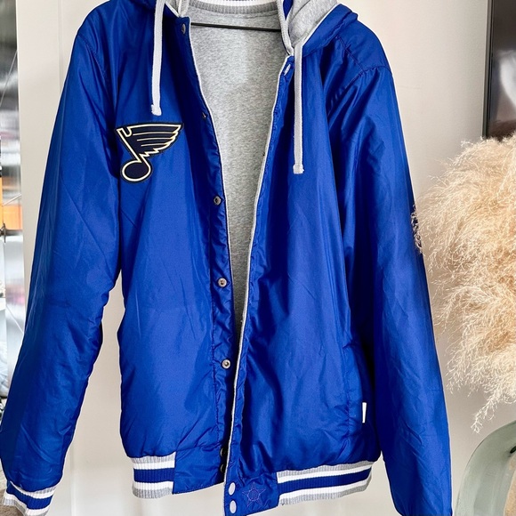 NHL St. Louis Blues Reversible Varsity Jacket Logos Royal & Grey JHD XL - Picture 8 of 12